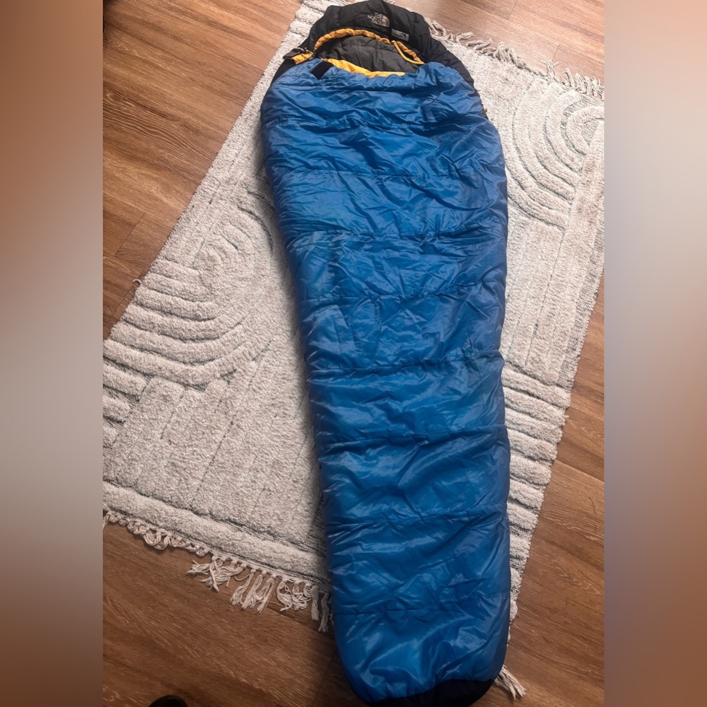 The North Face Black and Teal Sleeping Bag with Yellow Accents - Picture 5 of 6